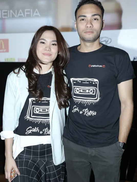 "Nggak bisa ngomong apa-apa, semoga orang-orang pada suka. Terima kasih banget untuk semua yang percayain aku. Pastinya ini suatu hal yang enggak dilupain," paparnya. (Galih W. Satria/Bintang.com)