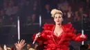 “Rekaman ini adalah tentang apa yang aku lihat dan dengar mengenai siapapun. Ini bukan tentang aku saja! Ini tentang apapun yang aku perhatikan di luar sana,” tambah Katy. (AFP/Bintang.com)