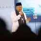 Cawapres nomor urut 01 Ma'ruf Amin menyampaikan pendapatnya saat segmen kedua debat cawapres 2019 di Hotel Sultan, Jakarta, Minggu (17/3). Debat itu mengangkat tema pendidikan, kesehatan, ketenagakerjaan, sosial dan budaya. (Liputan6.com/Johan Tallo)