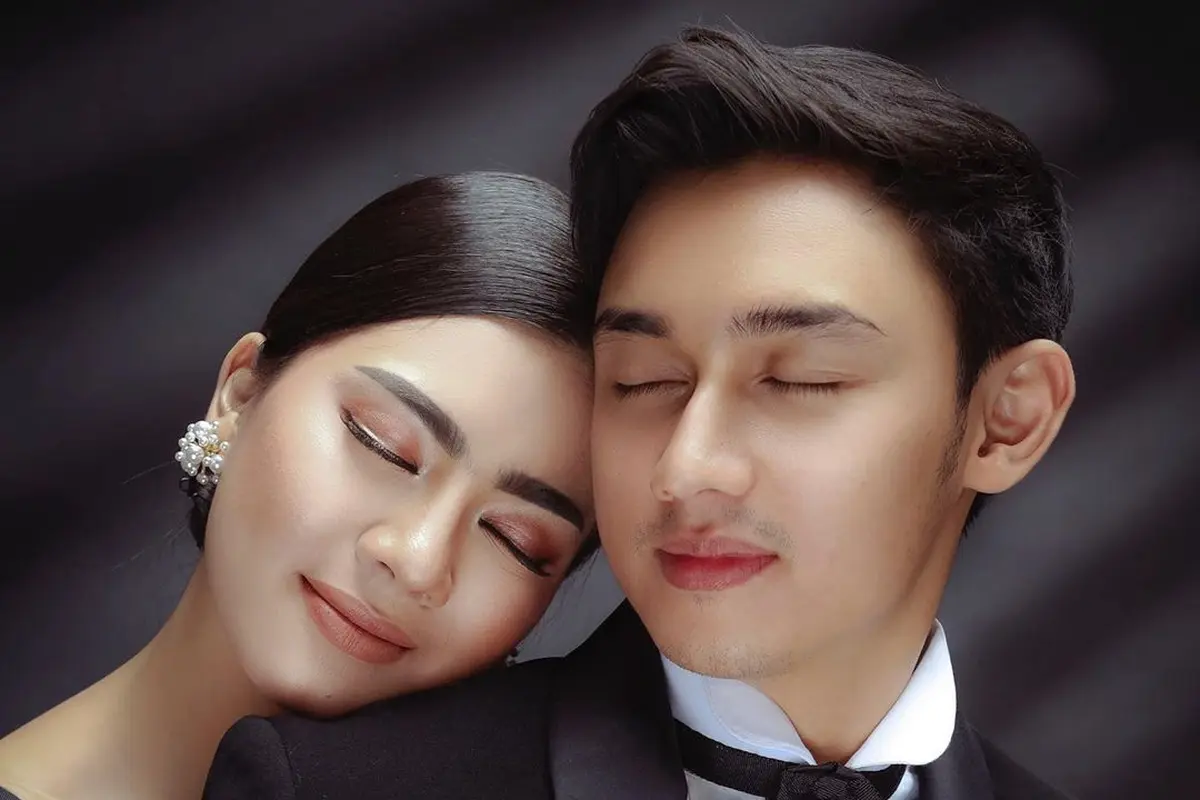 Immanuel Caesar Hito dan Felicya Angelista. (Foto: Instagram @felicyangelista_)