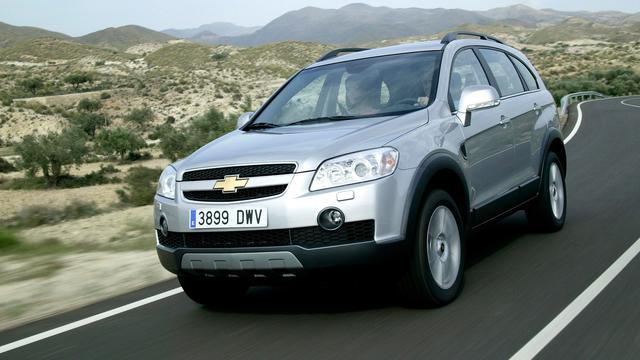 Chevrolet Captiva pre-facelift