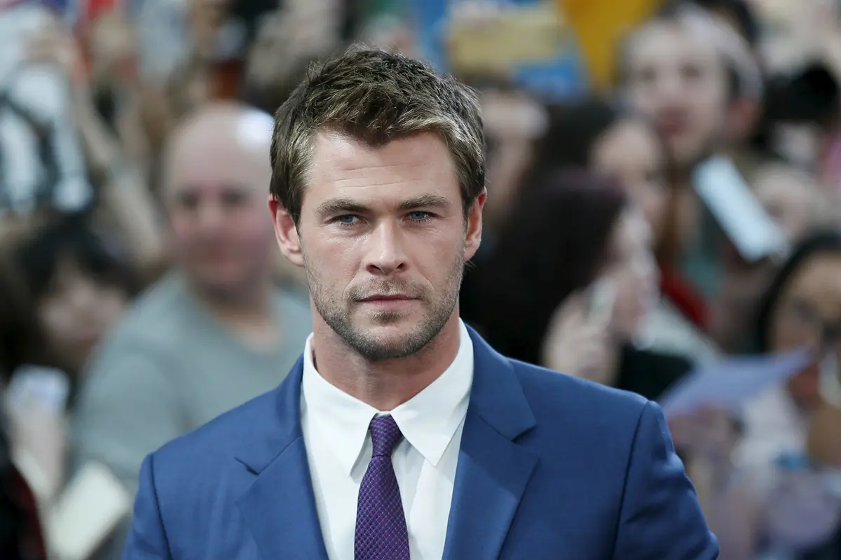 Premiere Film Avengers: Age of Ultron Bertabur Aktor Tampan