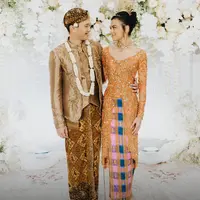 Resepsi Pernikahan Eva Celia, credit: @thebridestory