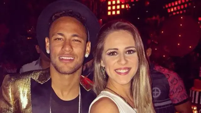 Neymar di pesta ulang tahun adiknya (Liputan6)