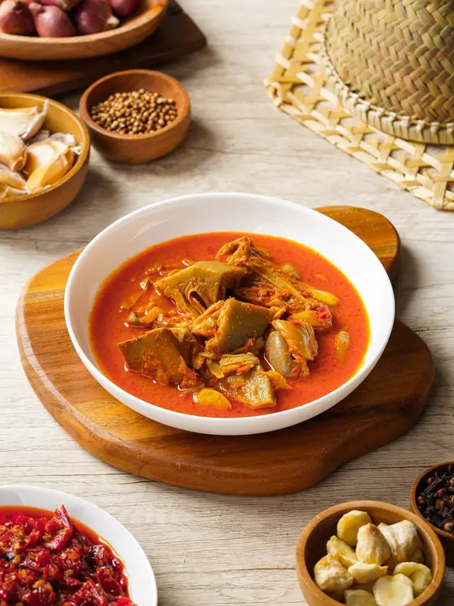 15 Makanan yang Enak Menemani Momen Lebaran di Rumah, Sudah Tahu Mau Masak yang Mana?
