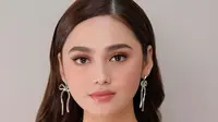 Bak Disney Princess, 6 Potret Syifa Hadju Pakai Mini Dress Pink saat Raih Penghargaan