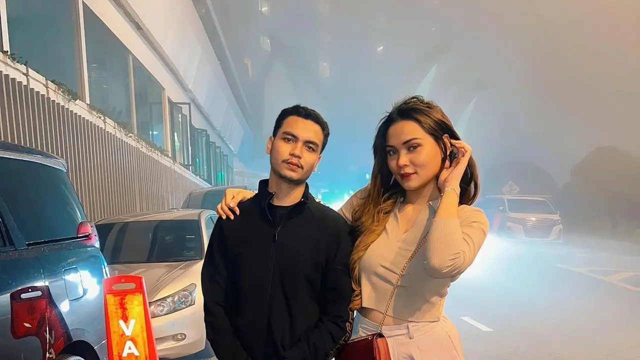 Ken Admiral - Dinda Safay (Foto: Instagram/@dindasafay)