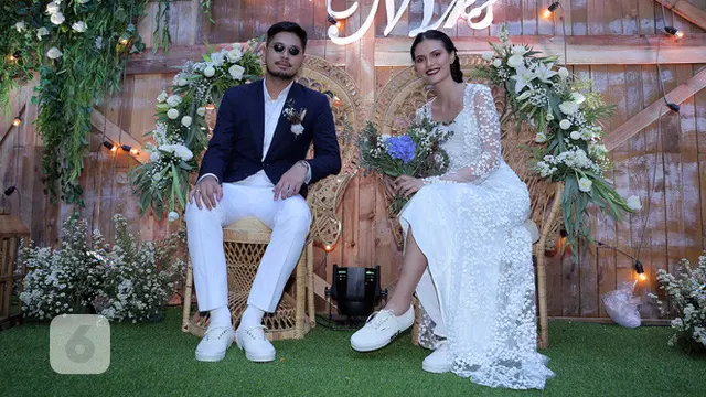 [Bintang] Petra Sihombing dan Firrina Sinatrya