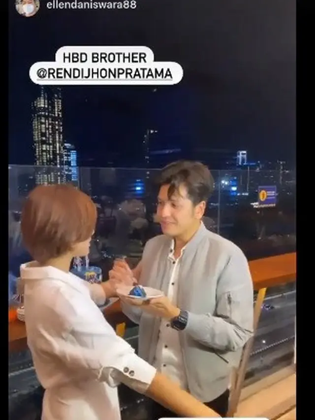 Rendi Jhon dan Glenca Chysara (Foto: Instagram/@ellendaniswara88)