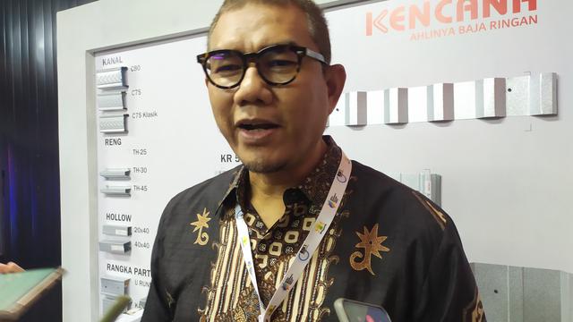 Target Energi Baru Terbarukan Bakal Dongkrak Penjualan Kerangka Solar Cell