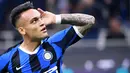 Striker Inter Milan, Lautaro Martinez, saat ini sedang menjadi sorotan dan buruan klub-klub besar Eropa. (AFP/Alberto Pizzoli)