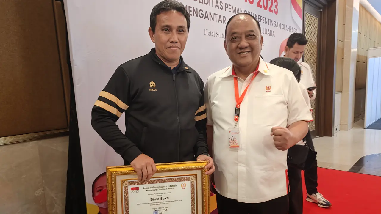 Bima Sakti Hingga Chris John Dapat Penghargaan di Rakernas KONI