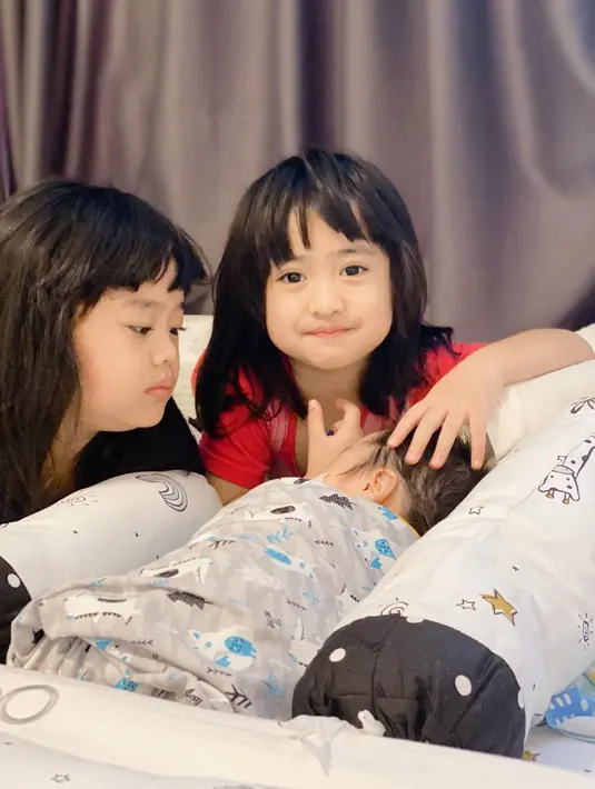 Oki Setiana Dewi (Instagram/okisetianadewi)