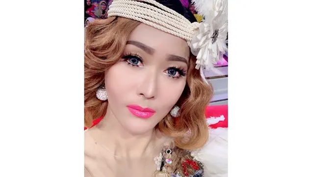 Biaya Suntik Kecantikan Hampir Rp 100 Juta, Ini 6 Potret Inul Tampil Glowing