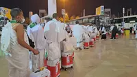 Kedatangan Jemaah Haji Kloter Terakhir di Bandara Internasional King Abdul Aziz, Jeddah, Sabtu (24/6/2023). (Liputan6.com/Nafiysul Qodar)