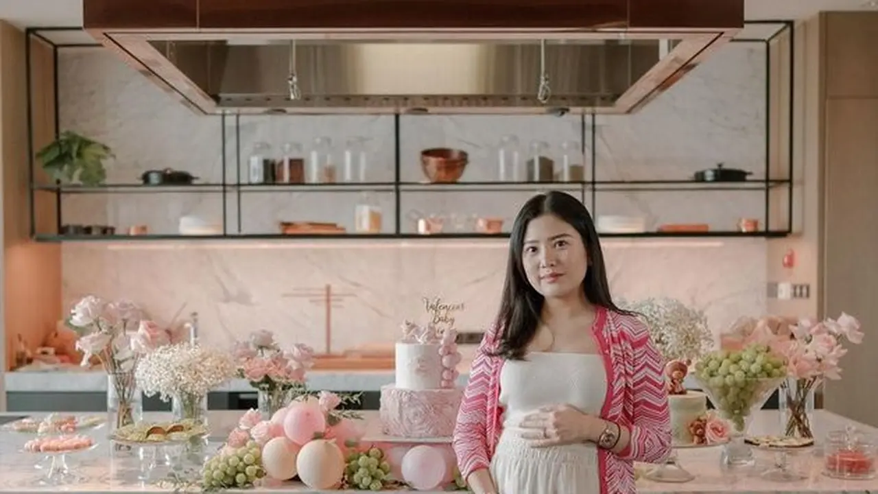 [Fimela] Valencia Tanoesoedibjo