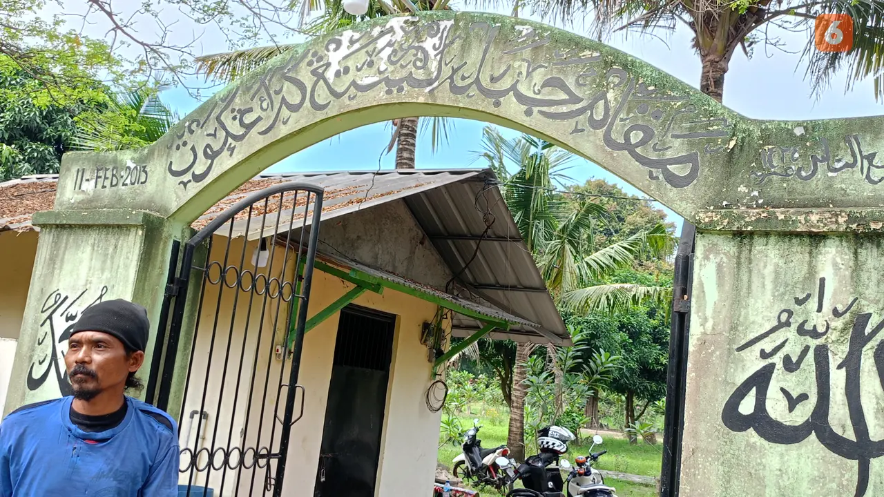 Lokasi Makam Yang Di Bobol Maling, Di Kota Cilegon, Banten. (Kamis, 20/07/2023). (Yandhi Deslatama/Liputan6.com).