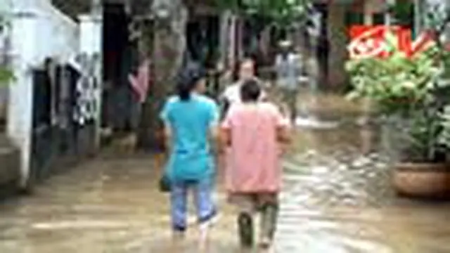 Korban Banjir Pondok Labu Bertahan
