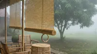 6 Model Tirai Teras yang Bikin Teduh tapi Tetap Angin Masuk, Solusi Nyaman Iklim Tropis