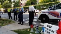 Polisi mengamankan lokasi di luar kediaman dubes Turki di Washington, AS, di tengah lawatan Presiden Recep Tayyip Erdogan (AFP/Dave Clark)