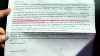 Surat sekolah yang ditujukan kepada orangtua siswa menimbulkan kontroversi. Pihak sekolah pun meminta maaf atas kekeliruan.