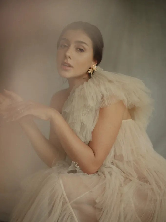 Mantra Cinta, Koleksi Perhiasan Cantik bagi Si Pengantin Perempuan dari Tulola