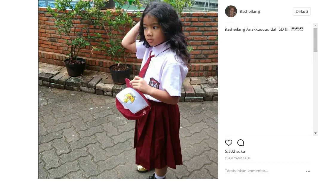 Sheila Marcia senang, anaknya sudah masuk SD (Instagram)