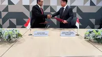 Otoritas Jasa Keuangan (OJK) dan Monetary Authority of Singapore (MAS) memperbarui komitmen kerja sama dalam pengembangan bidang FinTech dan memperkuat kerja sama di bidang keuangan melalui penandatanganan Nota Kesepahaman (MOU) tentang Kerja Sama di Bidang Teknologi Keuangan (Fintech).