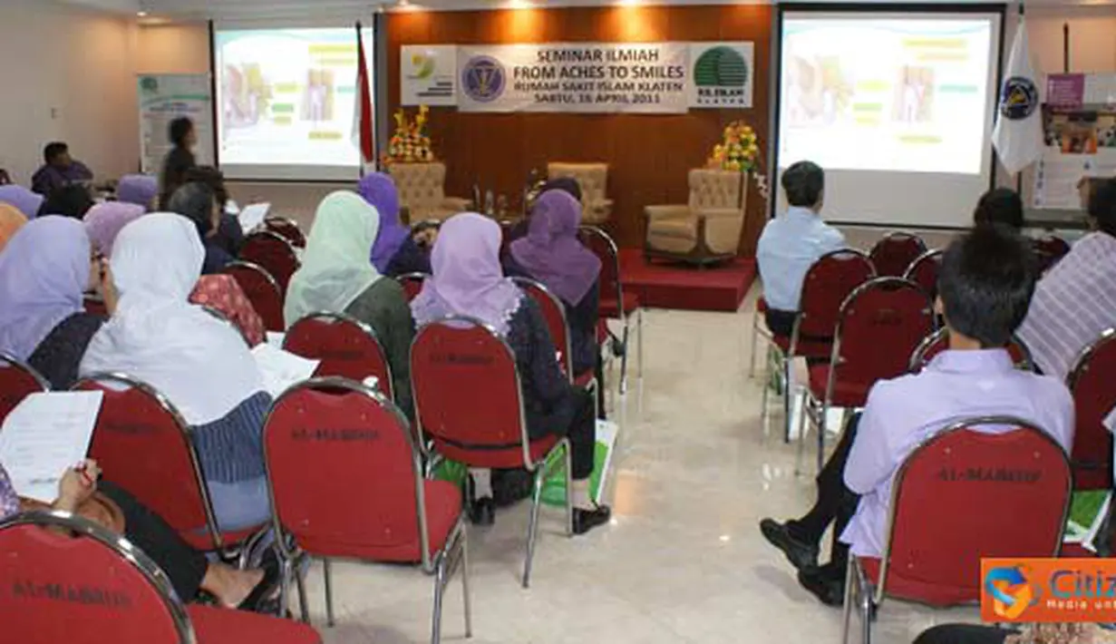 Citizen6, Klaten: Rumah Sakit Islam Klaten menggelar acara seminar ilmiah yang bertajuk From Ache to Smile. Kegiatan ini diselenggarakan di Hall Rawat Jalan, Sabtu (16/4). (Pengirim: Agus Susanto)