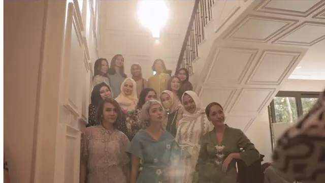 6 Potret Isi Rumah Bunga Citra Lestari, Banyak Spot Instagramable