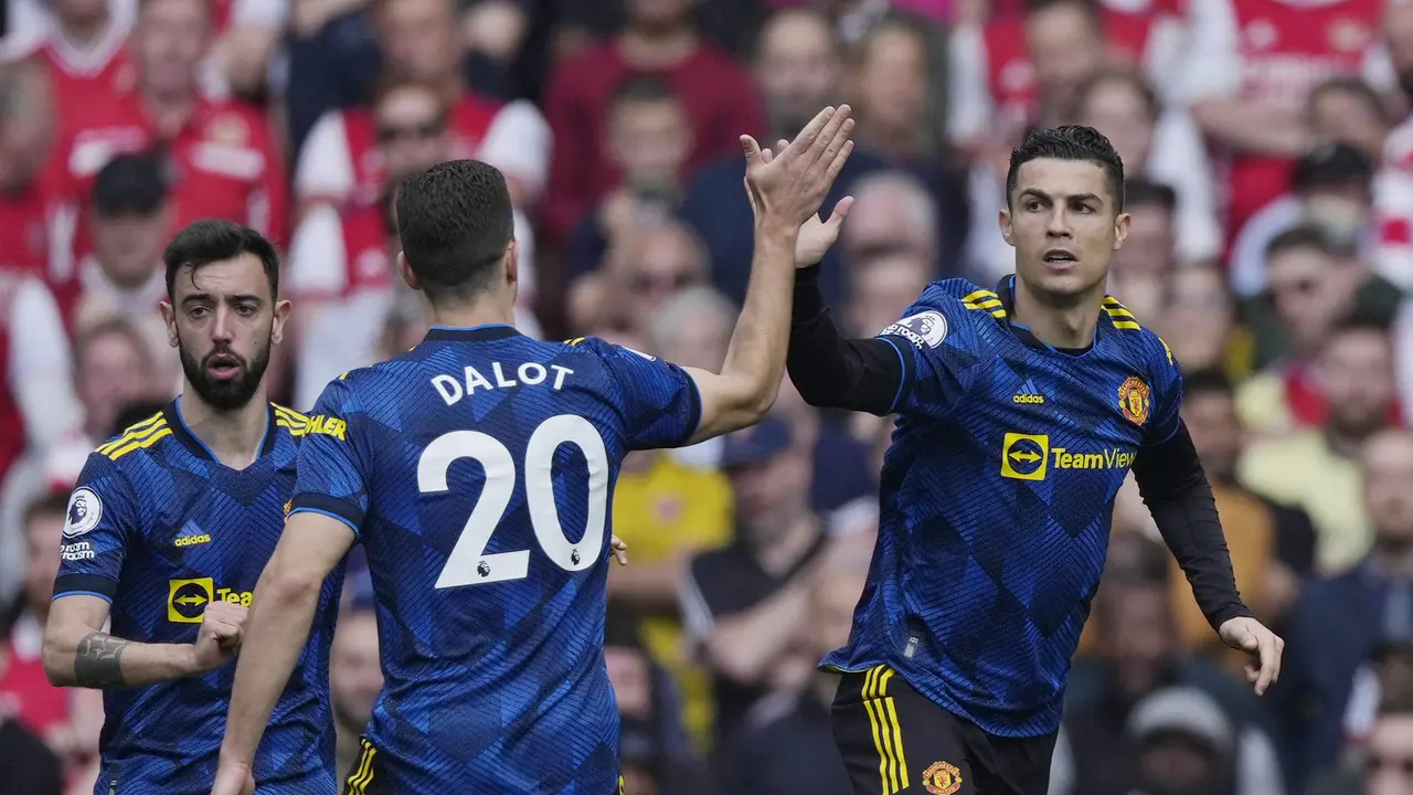 Foto: Diwarnai Gagal Penalti dan Gol Dianulir, Manchester United Terkapar di Markas Arsenal Dalam Lanjutan Liga Inggris