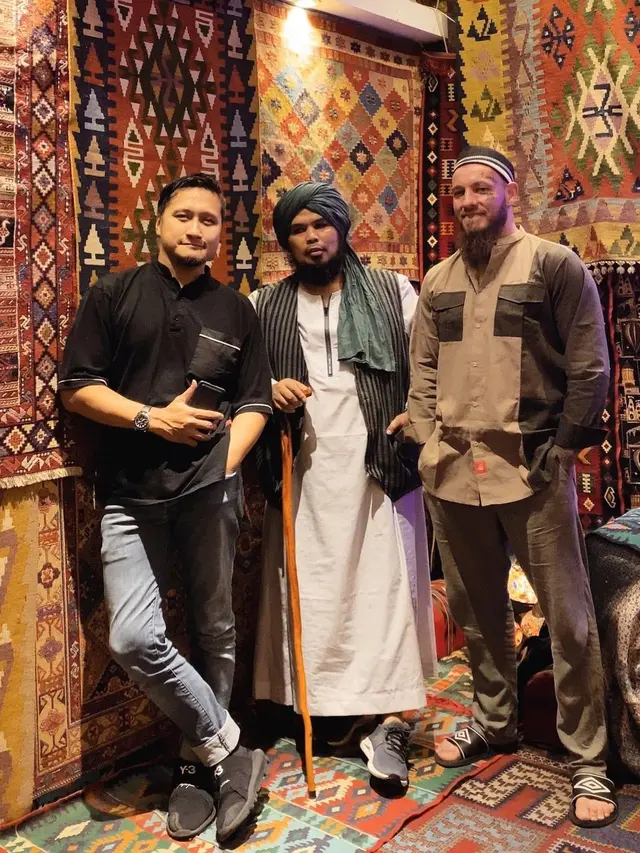 Arie Untung dan persahabatannya dengan Willi Ott (Instagram/willi.ott.148)