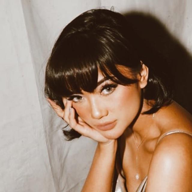 Aduh Marion Jola Rasakan Jatuh Cinta Pada Pandangan Pertama