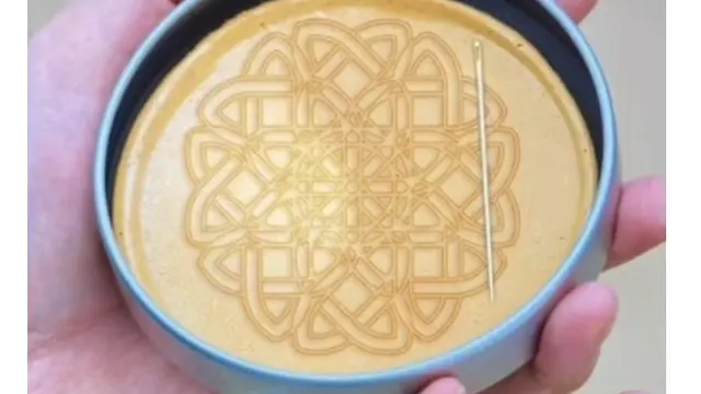 6 Bentuk Latte Art Ini Rumit, Tidak Tega Minumnya