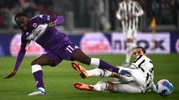 Terbukti, Jonathan Ikone (kiri) dkk mampu melepaskan empat tembakan tepat sasaran, satu lebih banyak dari para pemain Juventus. (AFP/Marco Bertorello)