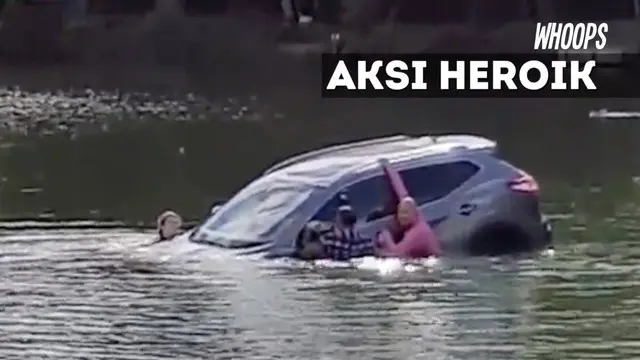 Sebuah mobil tecebur ke dalam danau. Dalam kondisi yang nyaris tenggelam, tiga pejalan kaki yang melintas bergegas menyelamatkan penumpang