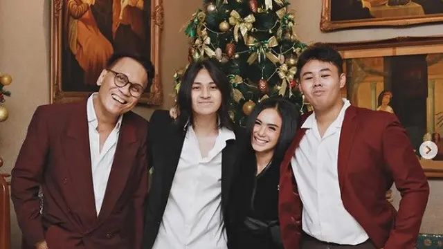 6 Potret Keakraban Yuni Shara Bersama Cavin Obrient, Anak Sulung Beranjak Dewasa