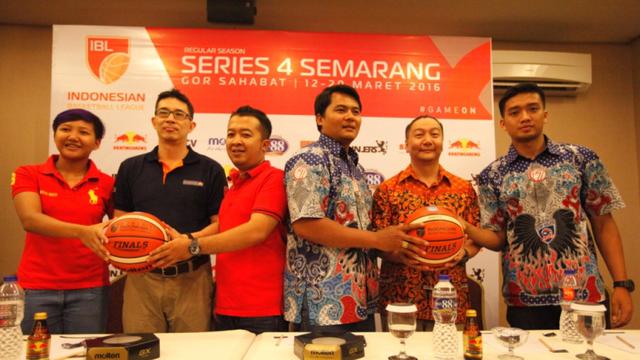 Konferensi Pers Seri IV IBL 2016