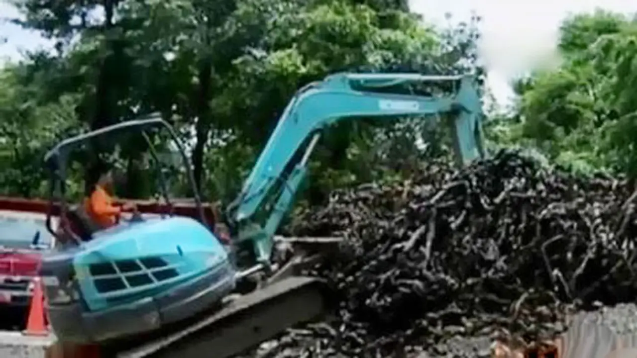 Kopi Pagi: Misteri Sengkarut Limbah Kabel