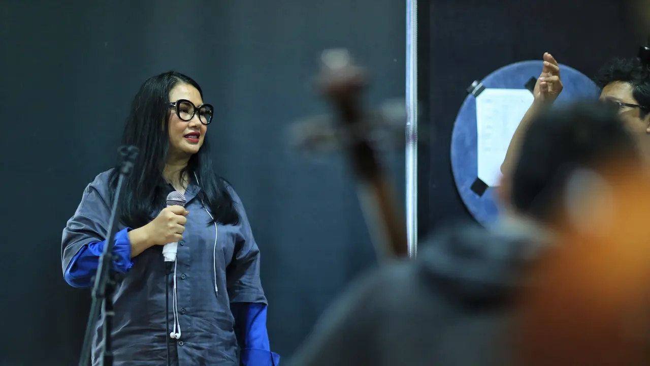 [Bintang] Titi DJ