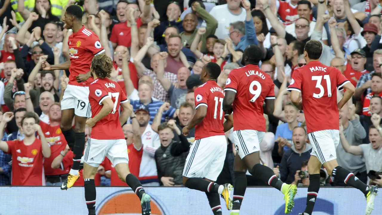 Manchester United, Leicester City, Premier League