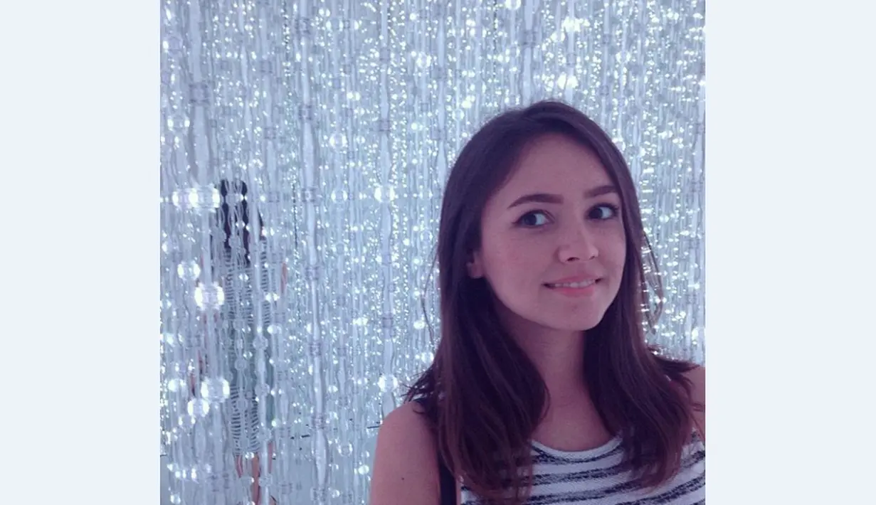 Sekitar dua tahun lalu di akun Ask FM miliknya, Sarah Noon telah mengakui berpacaran dengan Rio Haryanto. (Bola.com/Instagram/Sarahnoon) 