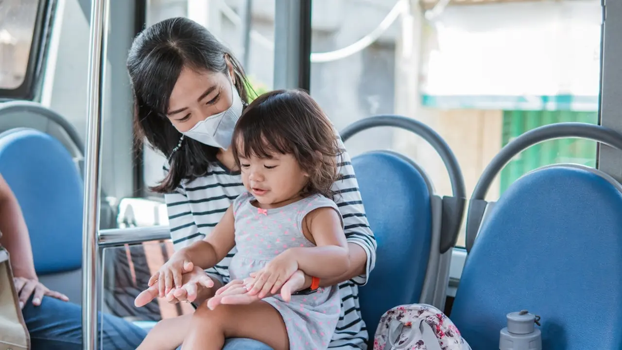 mudik orangtua bayi perjalanan
