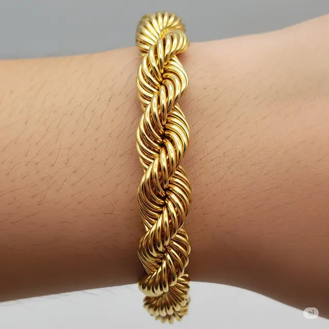 Top 3 Islami: Model Gelang Emas 18 Karat 10 Gram untuk Gen-Z dan Harganya, Desain Rumah yang Wajib Dihindari karena Bisa jadi Sarang Ular