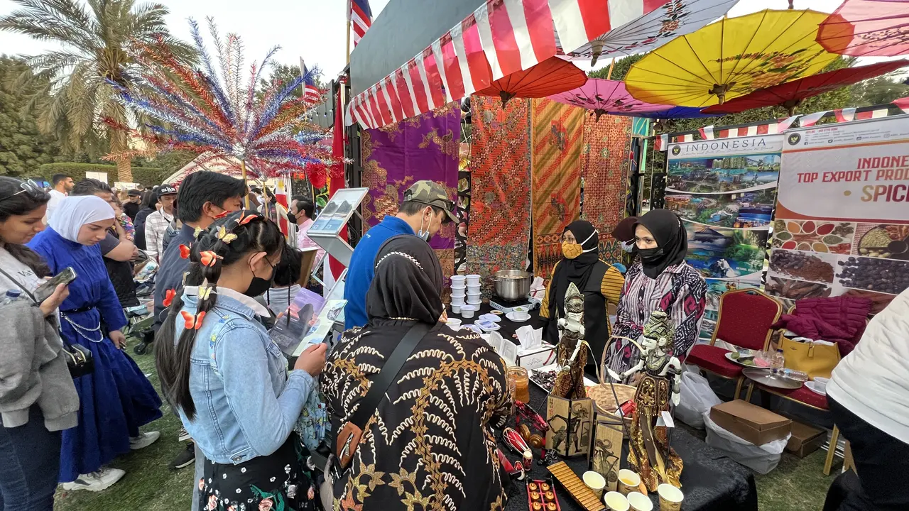 Kegiatan diplomasi budaya oleh KBRI Kuwait City.