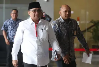 Kasus ini bermula dari pembagian kuota haji tambahan yang tidak sesuai aturan Undang-Undang. Tampak dalam foto, tersangka kasus dugaan korupsi kuota haji, Yaqut Cholil Qoumas bersiap menjalani pemeriksaan di Gedung Merah Putih Komisi Pemberantasan Korupsi (KPK), Jakarta, Jumat (30/1/2026). (merdeka.com/Arie Basuki)