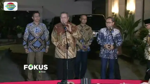 Ketua Umum PAN Zulkifli Hassan bertemu Ketua Umum Partai Demokrat Susilo Bambang Yudhoyono.