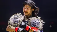 ONE Championship: Petarung Cantik Thailand Yakin Bisa Hentikan Ratu Knockout
