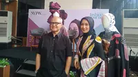 Dian Pelangi dan Itang Yunasz di NYFW 2019. (Foto: Dok. Wardah)