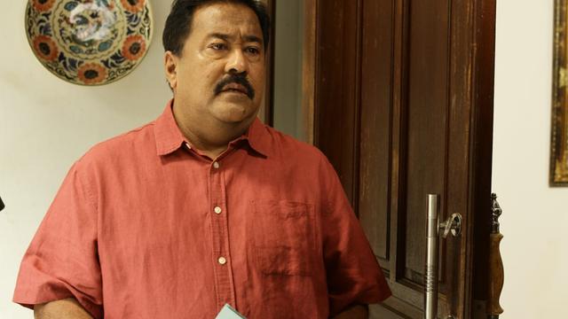 Rano Karno sebagai Doel.